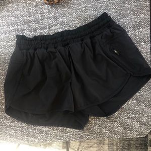Lululemon black shorts 12